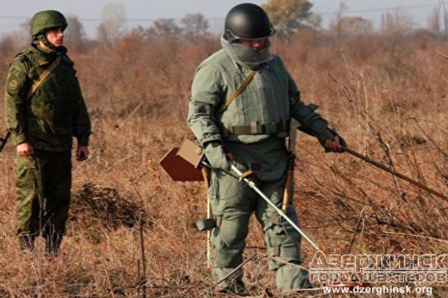 В Донецкой области пиротехники обнаружили новые взрывоопасные предметы
