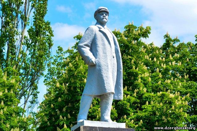 Декоммунизация в Дзержинске: переименование и снос Ленина могут подождать