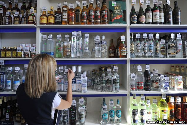Полиция ведет борьбу с незаконной продажей алкогольной продукции