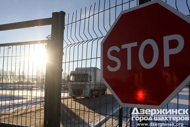 Украина и РФ возобновили транзитные грузовые перевозки