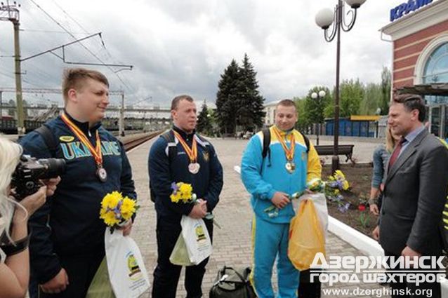Спортсмены Донетчины принесли сборной Украины первое место в Чемпионате Европы по пауэрлифтингу