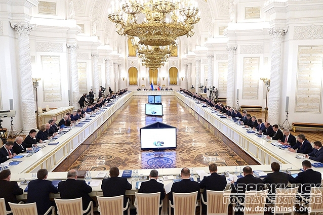 В Кремле началось заседание Госсовета по строительству