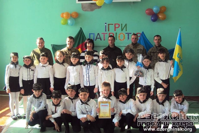 В ОШ I-III ступеней №17 состоялся традиционный конкурс «Игры патриотов»