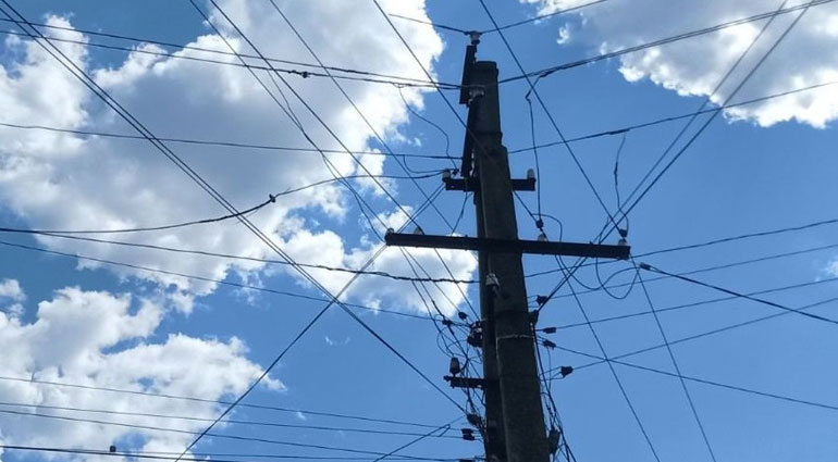 За двое суток ДТЭК Донецкие электросети возобновил электроснабжение для более 11 тысяч домохозяйств