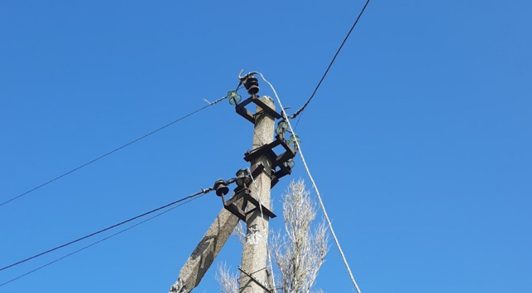 За 17 ноября ДТЭК Донецкие электросети вернули свет в 12 населенных пунктов