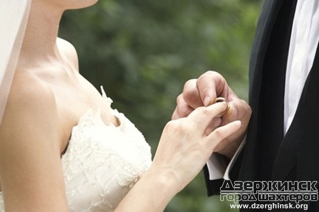 В Украине новые правила регистрации браков: анализы для молодоженов