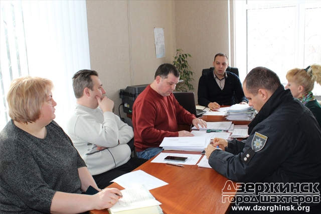 Торецкая ВГА провела заседание конкурсного комитета по определению автобусных перевозчиков