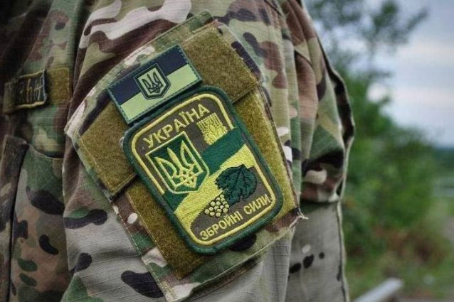 Восемь украинских военных попали в плен