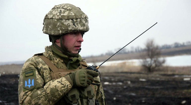 В Украине введено военное положение — Зеленский