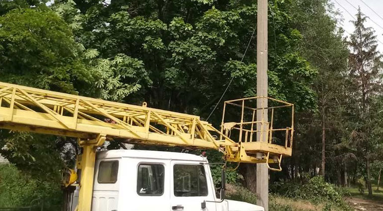 ДТЭК Донецкие электросети возобновили электроснабжение почти 16 тысяч домов, обесточенных обстрелами