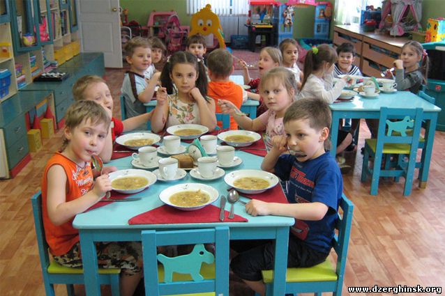 Грязные тендеры: что происходит с питанием детей в учебных заведениях?