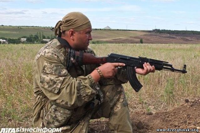 В Луганской области при подрыве на мине ранены пятеро бойцов АТО