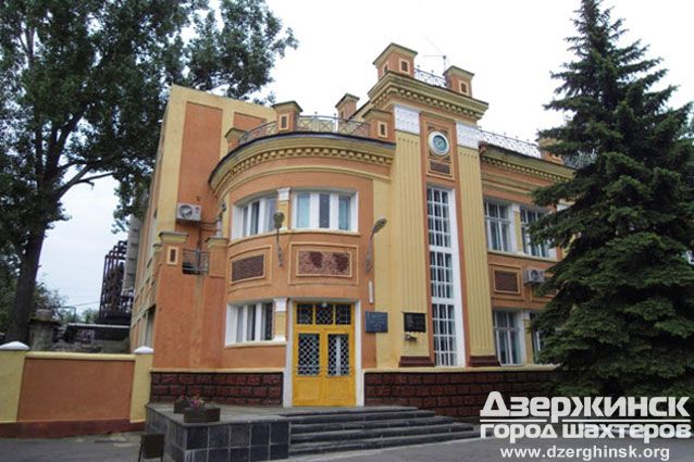 В пгт. Новгородское взялись за декоммунизацию