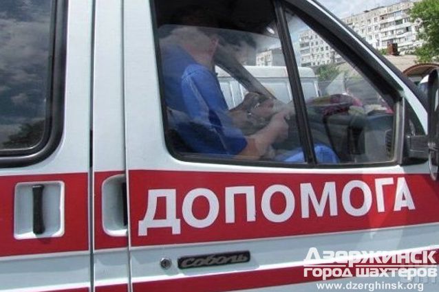 В Мелитополе военный УАЗ сбил пешеходов, погибла женщина - МО