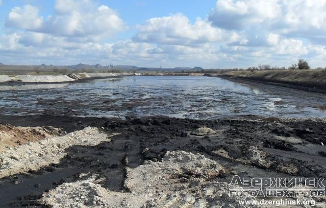 В Новгородском может произойти экологическая катастрофа