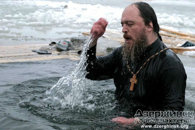 Удивительная сила крещенской святой воды