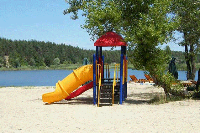 Голубые озера Донбасса - опасное место для детского отдыха