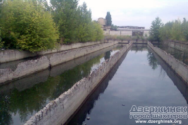 Напьёмся водицы из шахты-криницы?