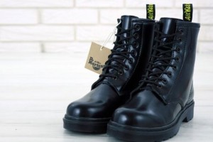 Ботинки Dr Martens 1460: оригинальная обувь доступна каждому